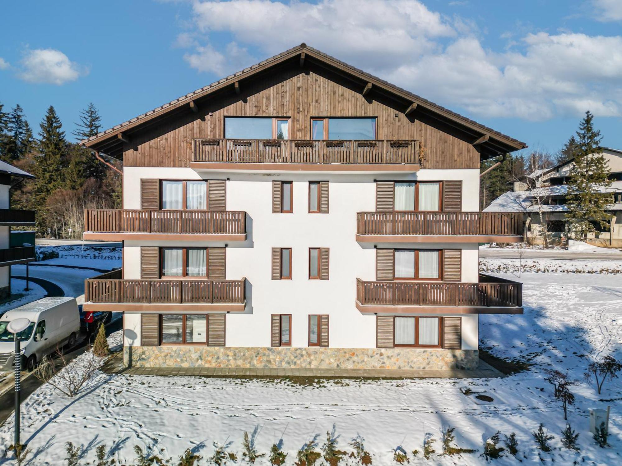 Albert Residence Aparthotel Grand Chalet With Free Spa Access To Alpin Resort Пояна-Брашов Экстерьер фото